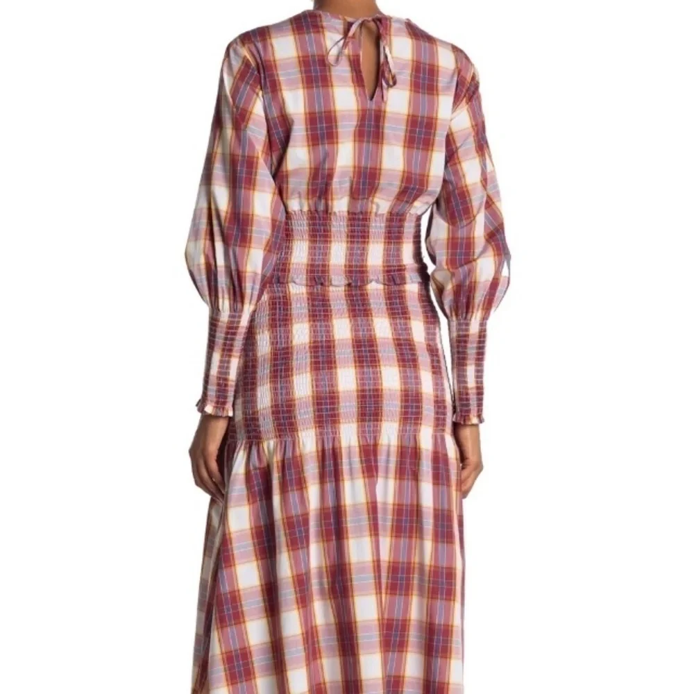 Something Navy NWOT Blanche Smocked Plaid Midi Dress Sz Small Classic Summer - Picture 2 of 16